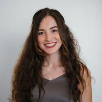 Victoria Holst