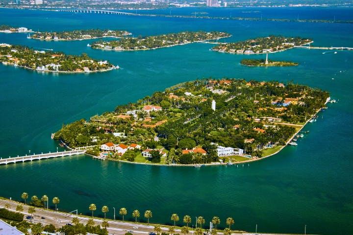 Miami Luxury Vacation Rental Guide