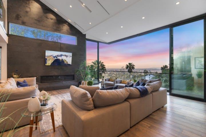Grammy Week LA: Luxury Home Rentals for Artists