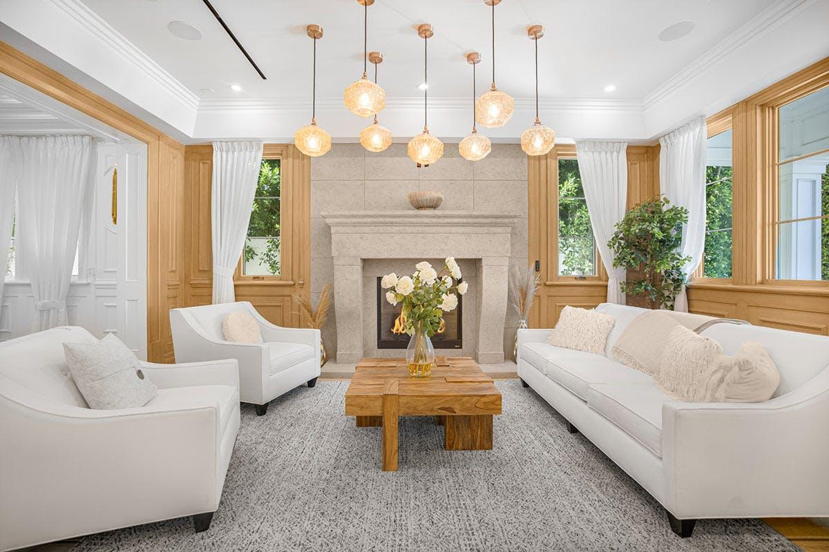 Spaulding Ave Farmhouse in