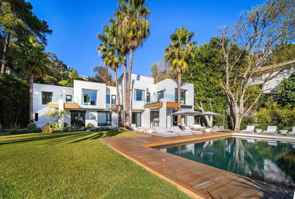 Marketplace property image