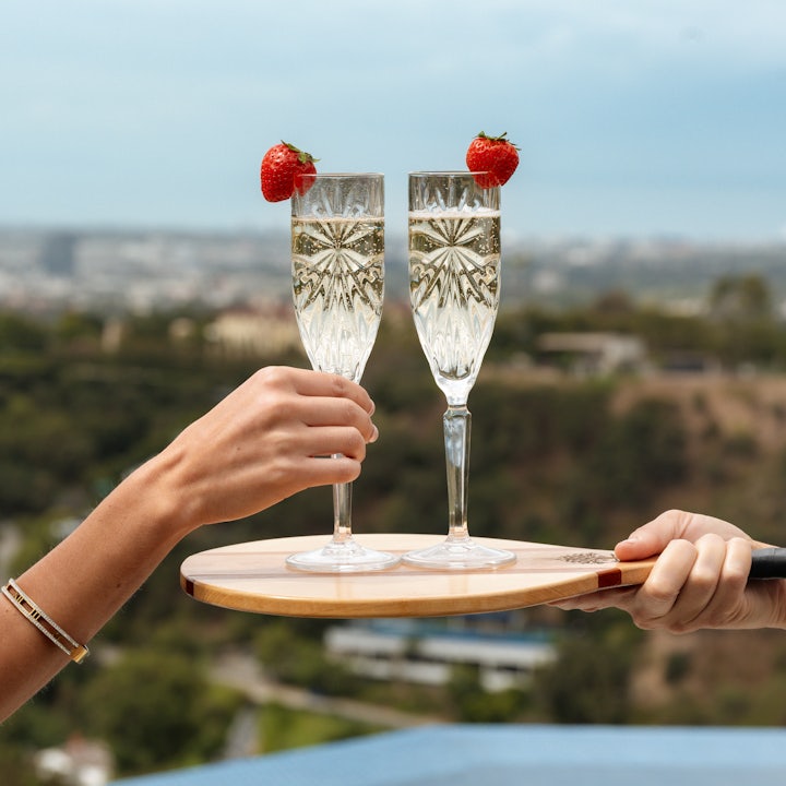 Weddings & Anniversaries