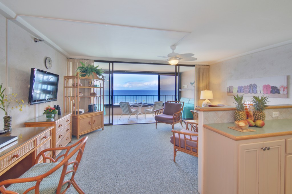 Breakfast in Bed Awaits You in Our Maui Condos